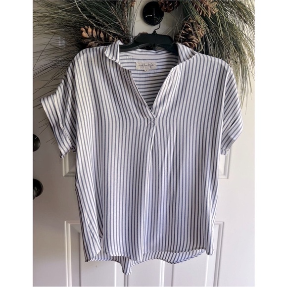 Mod Boutique Navy and White Striped Button Down Shirt size small - Picture 1 of 12